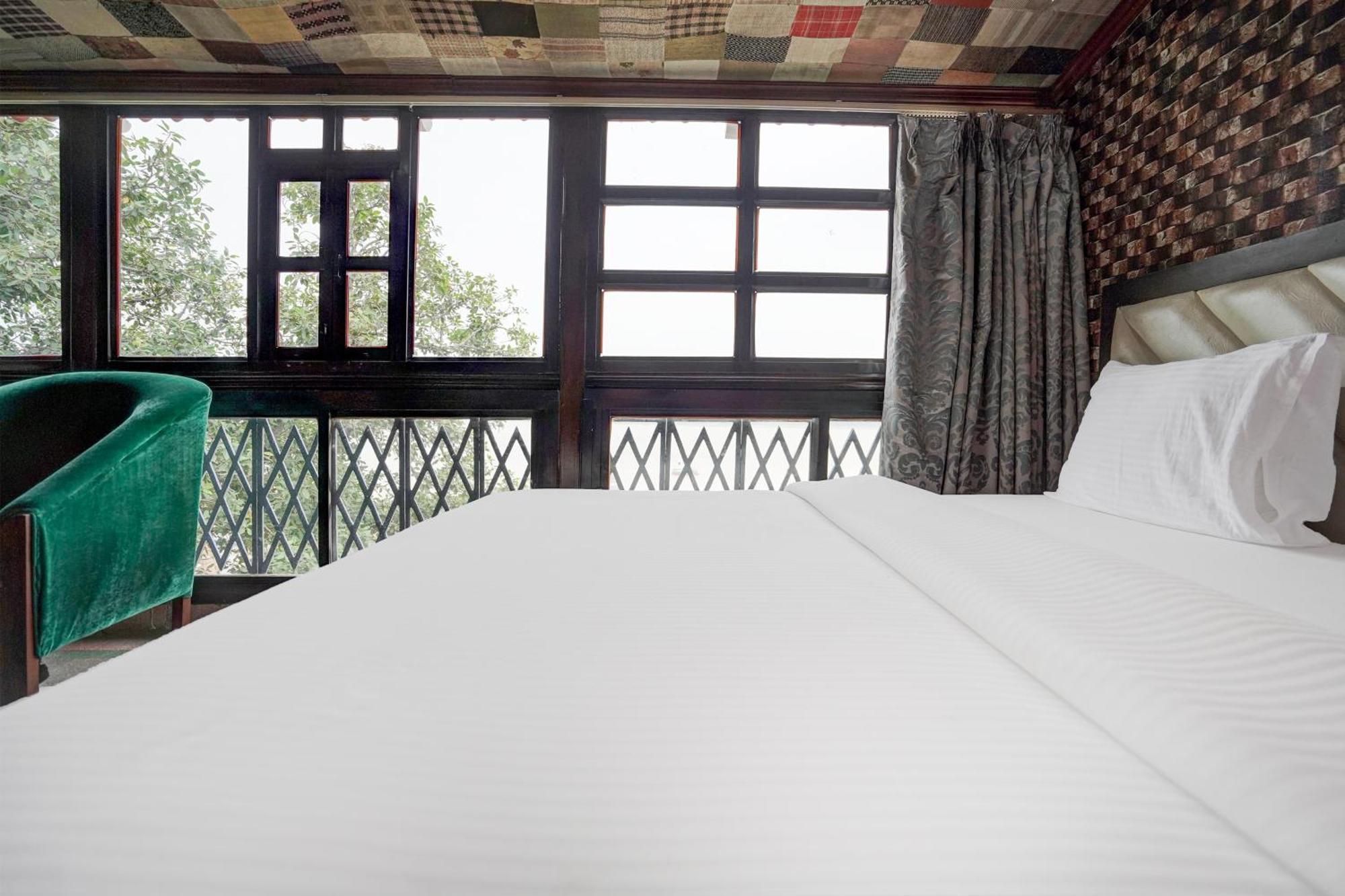 Hotel Palette Heritage Scindia Ghat