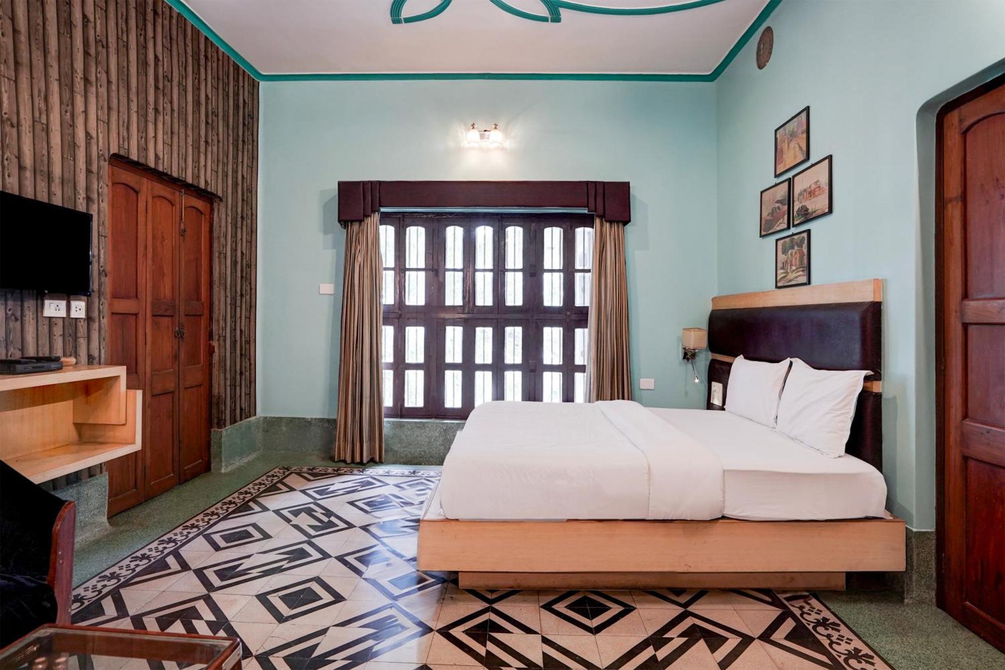 Palette Heritage Scindia Ghat Hotel Varanasi