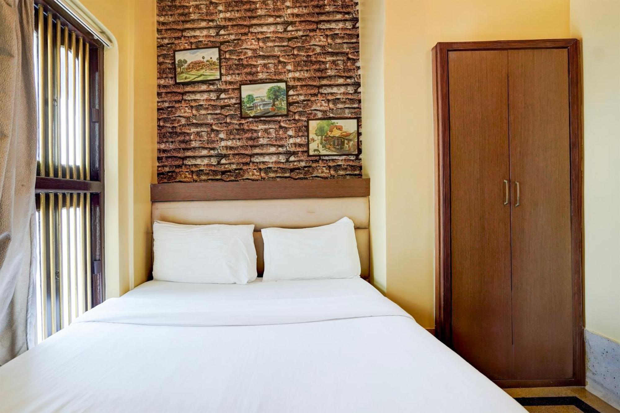 Hotel Palette Heritage Scindia Ghat *